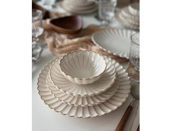 Bloomy Serviesset 24-Delig - Porselein - Taupe