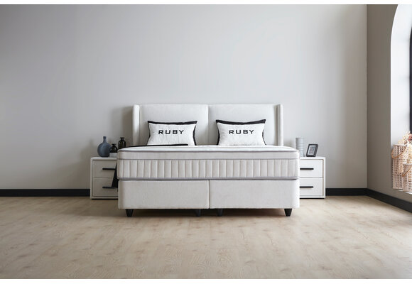 Boxspring Ruby