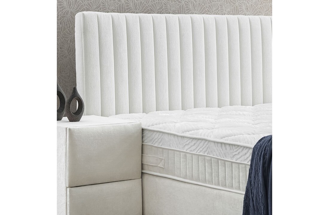 Boxspring Laura incl. matras