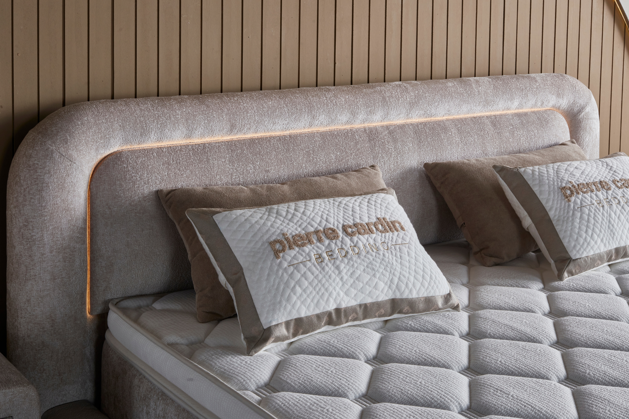 Boxspring Trento - incl. matras - Pierre Cardin