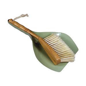 Cabanaz Dustpan and Brush green