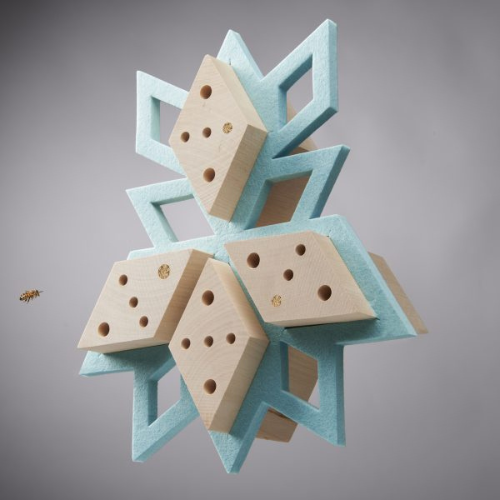 Studio Carmela Bogman Bienenhotel The Busy Bee Hotel mint blue