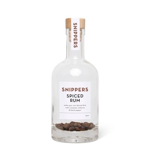 Spek Amsterdam Snippers DIY Spiced Rum