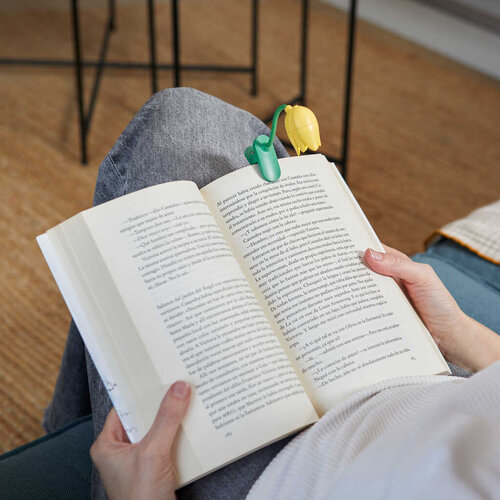 Balvi Book light yellow tulip