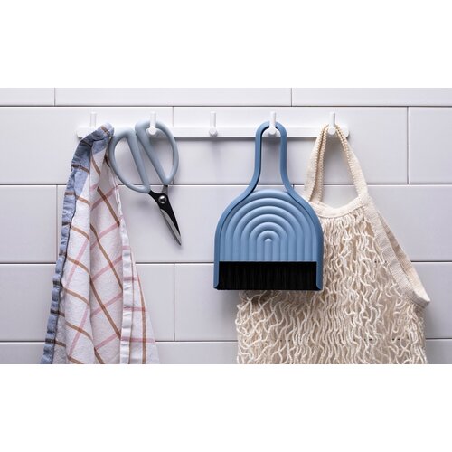 Peleg Design besen und schaufel blau DustArch