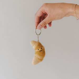Leuke sleutelhanger croissant