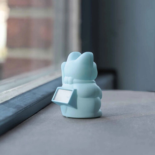 Donkey Products Solar Lucky Cat Light Blue Mini 5cm Donkey Products Solar Lucky Cat Light Blue Mini 5cm