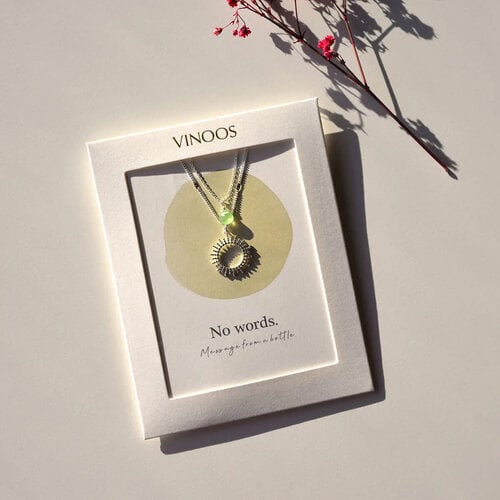 Vinoos by AMS Ketting Zon Groen No Words