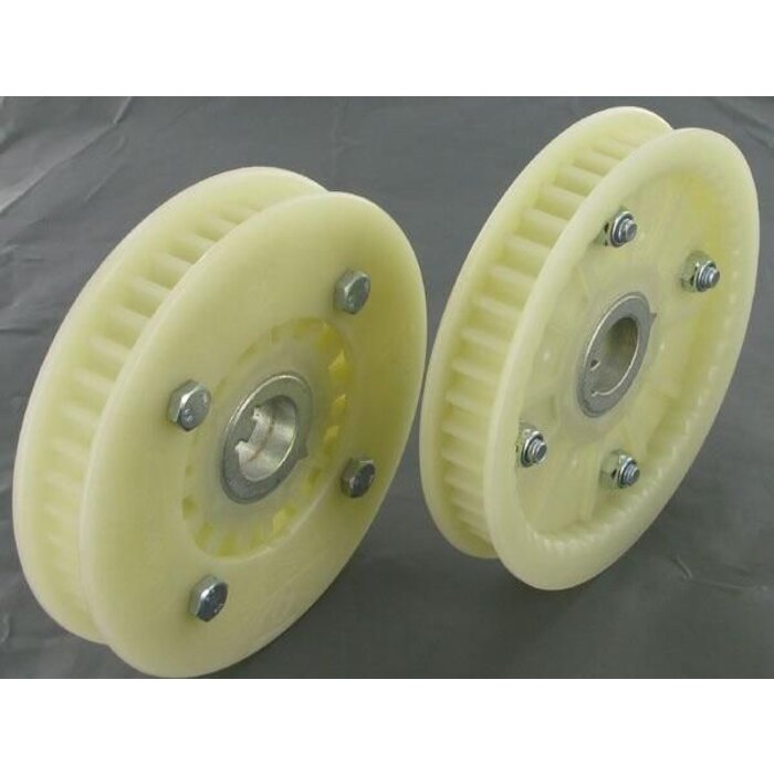 Getande Maaidek Poelie voor Stiga Villa 320 - Villa 520 - Primo, Mountfield 1125M, Castelgarden X1, Frontmaaiers met een Maaibreedte van 78 Cm, Mulch, Maaimespoelie, Castel Garden