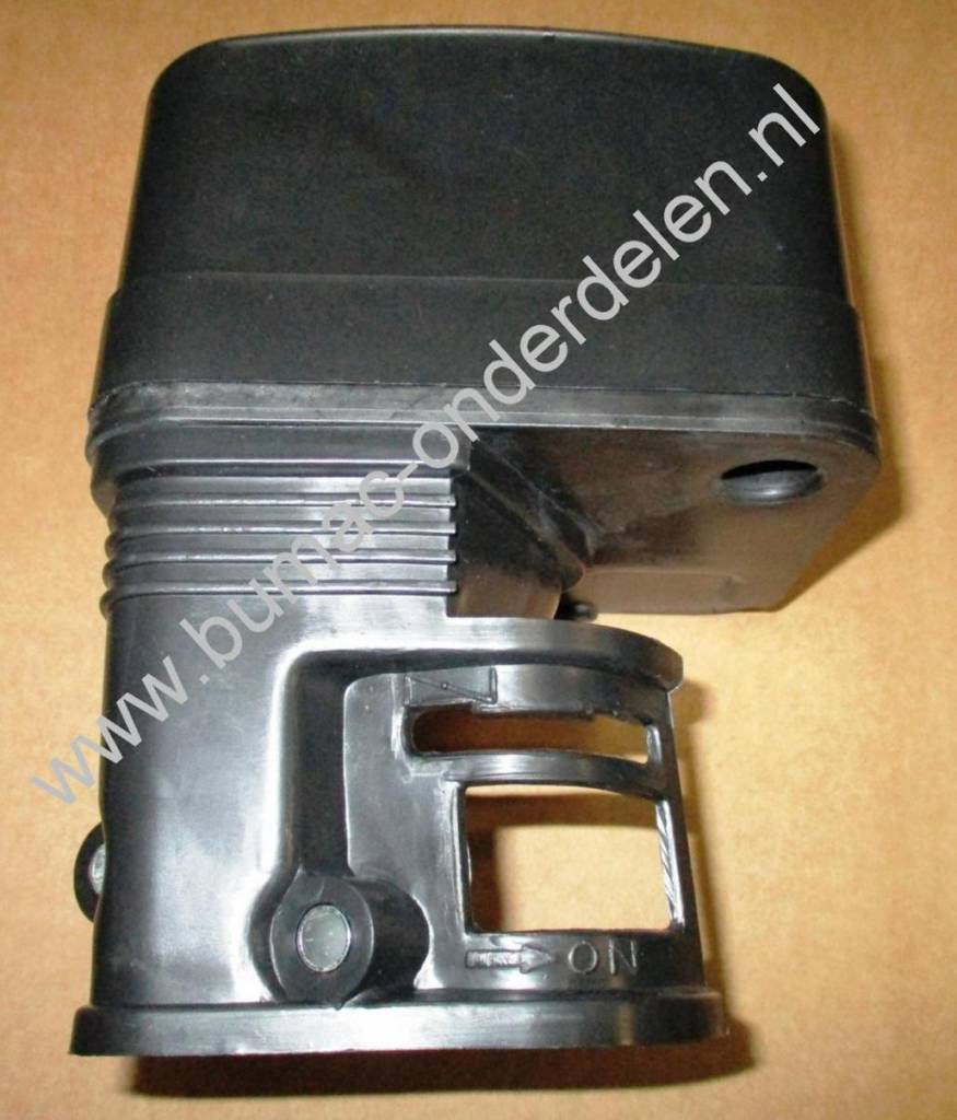 Luchtfilterhuis voor Honda - Loncin G200FD, GX140, GX160 en GX200 Motor, Luchtfilterhouder op Honda GX 140, GX 160 en GX 200 Loncin G 200 FD Motor op Trilplaat, Veegmachine, Tuinfrees, Verticuteermachine, Aggregaat, Generator, Hoogwerker, Bobcat, Minikraa