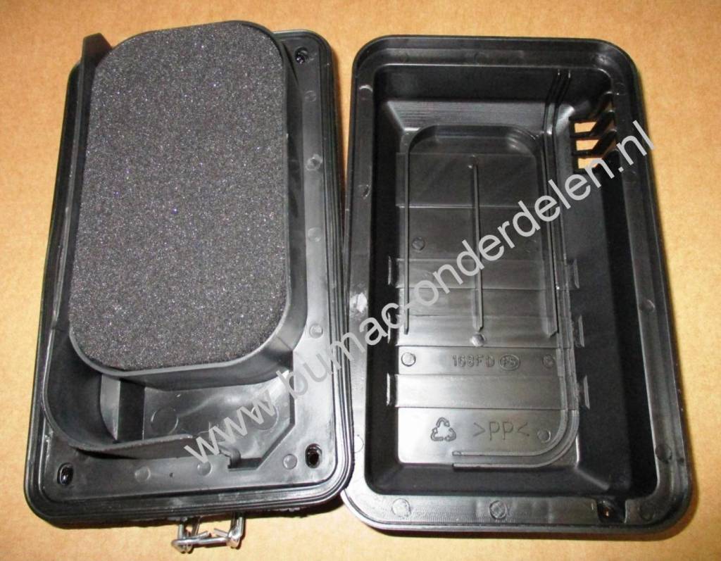 Luchtfilterhuis voor Honda GX120, GX160 en GX200 Motor, Luchtfilterplaat met Deksel voor Honda GX 120, GX 160 en GX 200 Motor op Trilplaat, Veegmachine, Aggregaat, Verticuteermachinbe, Generator, Tuinfrees, Hoogwerker, Bobcat, Minikraan, Waterpomp