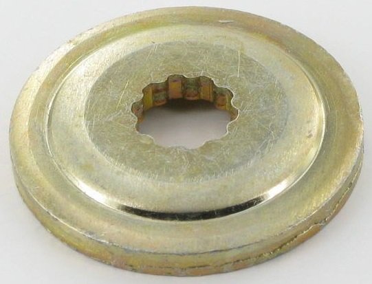 Meshouder voor SB28 - XB28 - Star 28 - SB29DS - SB30 - XB31 - Star 31 - SB425HD - ST425HD - SB426 - BC29DS - BJ325 - TB425H - TB425HD - XB29DS - XB425H - XB425HD - MB4252, Meshouder Onder voor Bosmaaiermes Stiga - Castelgarden - Mountfield - Alpina, Bosma