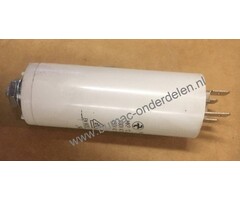 Condensator 12µF Elektrische Grasmaaier, Grasmachine, Hakselaar, Hogedrukreiniger Gazonmaaier van Bosch, Black en Decker, Wolf, Greenway, MTD, Husqvarna, Flymo, Gardena, Brill, Jonsered, Viking, Sabo, Partner, Mcculloch