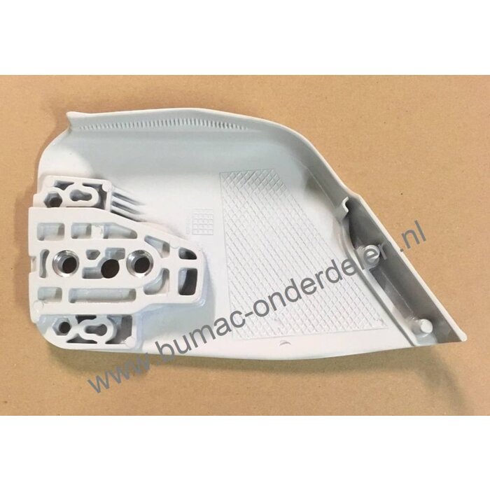 Koppelingsdeksel voor Stihl 024 - 026 - 028 - 029 - 034 - 036 - 036QS - 038 - 039 - 044 - 046 - MS240 - MS260 - MS270 - MS280 - MS290 - MS310 - MS340 - MS360 - MS360C - MS390 - MS440 - MS460, Rechter Zijkap voor Stihl Kettingzaag - Motorzaag onderdeel