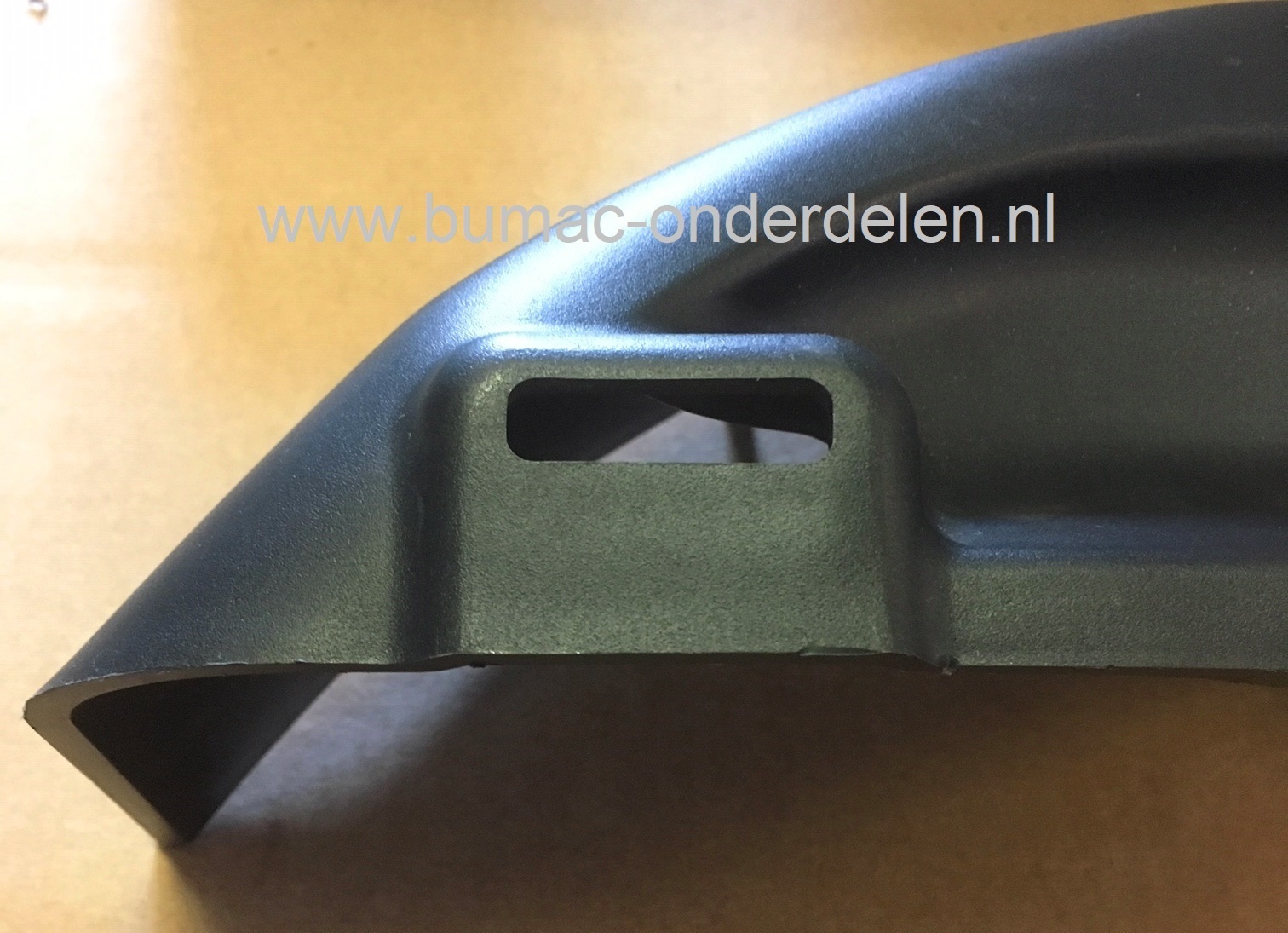 Mulchplug voor 42 Inch - 107 Cm Maaidek, Zitmaaiers en Tuintrekkers van Husqvarna - Jonsered - Partner - Lazer - AYP - Wizard - Mc Culloch - Yardpro