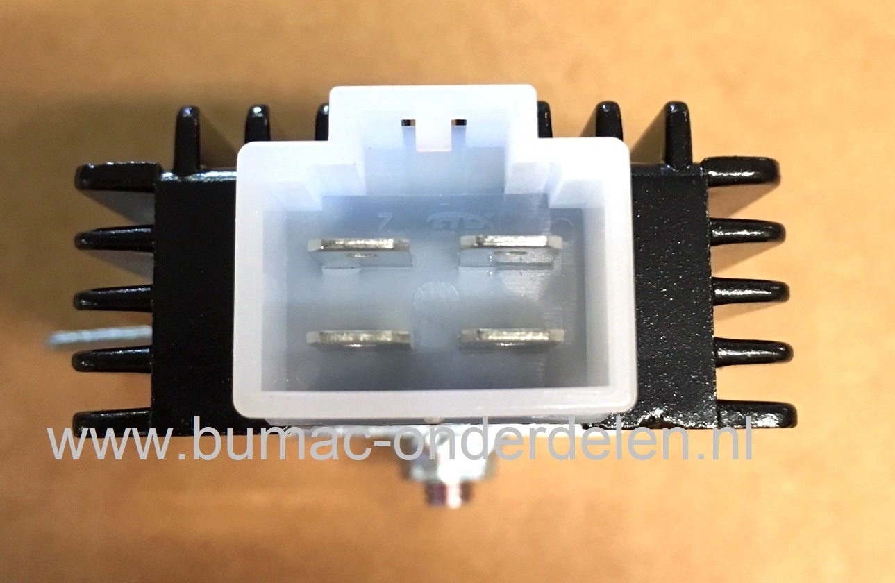 Spanningsregelaar voor MTD Motor op Zitmaaier - Tuintrekker Regulator onder andere voor MTD Motoren 4P90 AU, 4P90 JH, 4P90 JHA, 4P90 JHB, 4P90 JHC, 4P90 JHD,  4P90 JUC - 4P90AU, 4P90JH, 4P90JHA, 4P90JHB, 4P90JHC, 4P90JHD,  4P90JUC