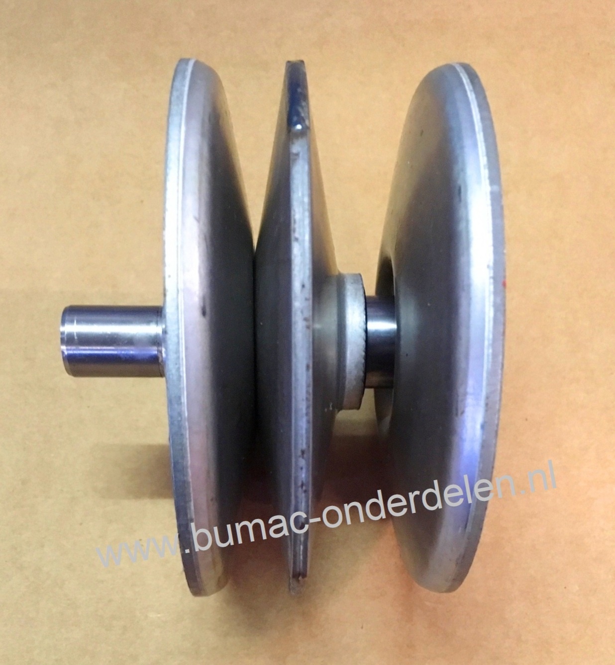 Dubbele Vario Poeli voor MTD, Yard Man, Gutbrod, Wolf, Cub Cadet Zitmaaier, Tuintrekker, Grasmaaier V Snaar Poelie AT100, BG1396, BL125-92, B135, B155, B175, DLX96SA, DLX107SALK, DLX127SAL-SK, GLX92RALK, GLX105RALK, JE135, JE145, JF135, JN155, JN200