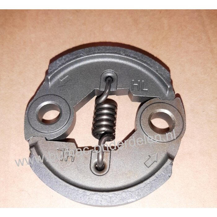 Koppeling voor Bosmaaiers en Trimmers, Stiga, Castelgarden, Mountfield, Alpina, Bosmaaiers en Trimmers  BS35D, BS45D, DB42, SB320D, SB420D, TB320, TB320D, TB420, TB420D, XBS45D, Centrifugaalkoppeling