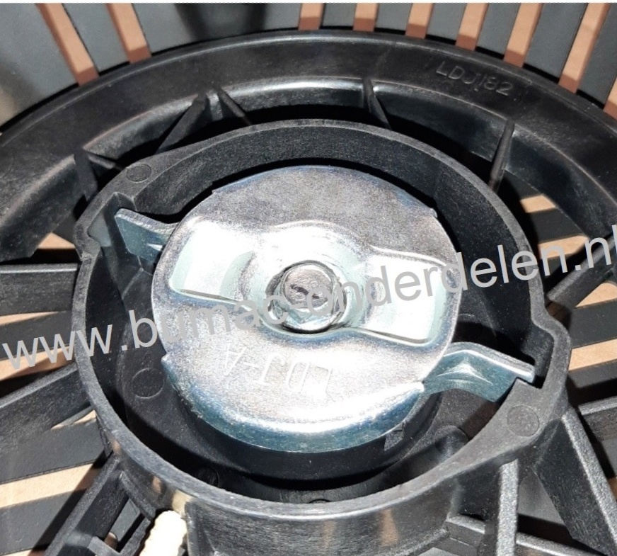 Handstarter voor Loncin - LCT G390FD en LC188F motoren op Grasmaaiers, Trilplaten, Generatoren, Kooimaaiers, Houtversnipperaars, Waterpompen, Compressoren, Bladblazers, Verticuteermachines, Veegmachines, Kantensnijders