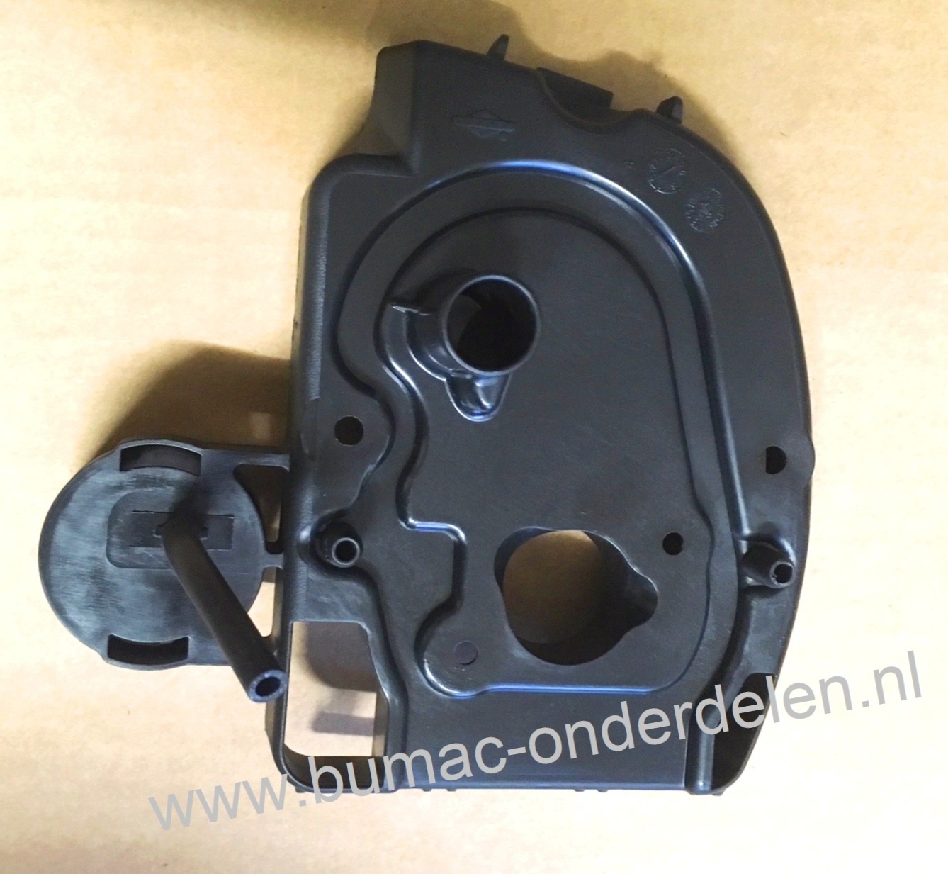 Luchtfilterhuis Briggs & Stratton met Primer voor Grasmaaiers - Benzinemaaiers - Cirkelmaaiers - Loopmaaiers met B&S Spirit Motor met Verticale Krukas en 2 t/m 7 PK, Lucht Filter Huis, Filterhuizen, Filterhuis B en S, Briggs and Stratton