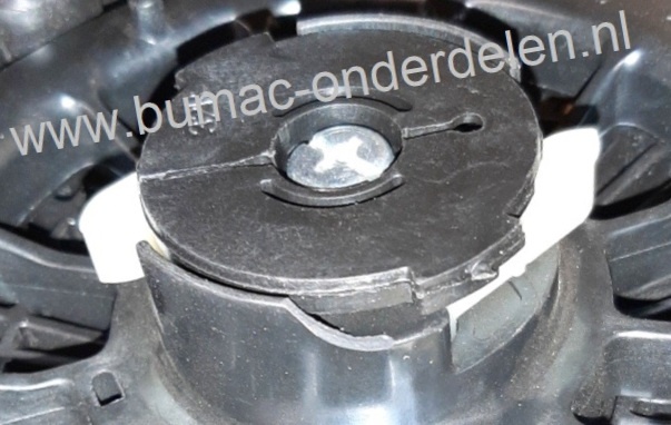 Handstarter met hard Kunststoffen Behuizing voor Robin  motoren, Modellen SP170, SP210  Startmechanisme met 2 kunststoffen Startpallen,  Startmechanisme voor Motoren op Grasmaaiers, Trilplaten, Generatoren, Kooimaaiers, Houtversnipperaars, Waterpompen, Co