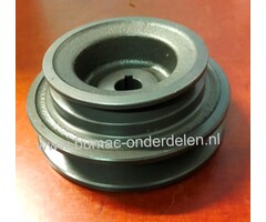 Dubbele Poelie met Spiebaan op Maaidek 100B van Stiga Park Frontmaaier Buitendiameter 94 / 125 mm Binnendiameter 17 mm Hoogte 52 mm Aandrijfpoelie voor Messen komt ook voor op Castel Garden en Mountfield Zitmaaiers
