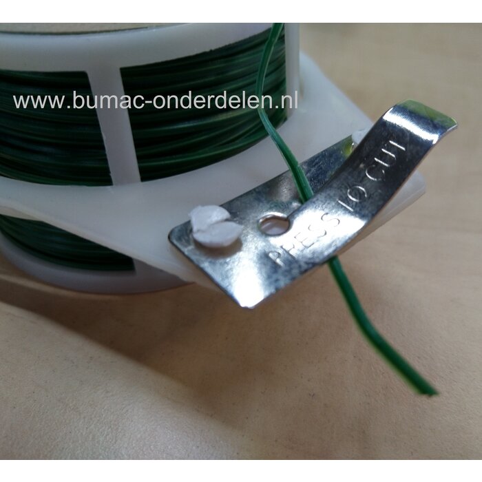 Geplastificeerd bindband met metalen kern, 50 meter op een rol, in een praktische dispenserrol met snijder . Geschikt voor het opbinden van planten en struiken. Ook in vele toepassingen te gebruiken in uw moes- en siertuin. Groen geplastificeerd, valt nie