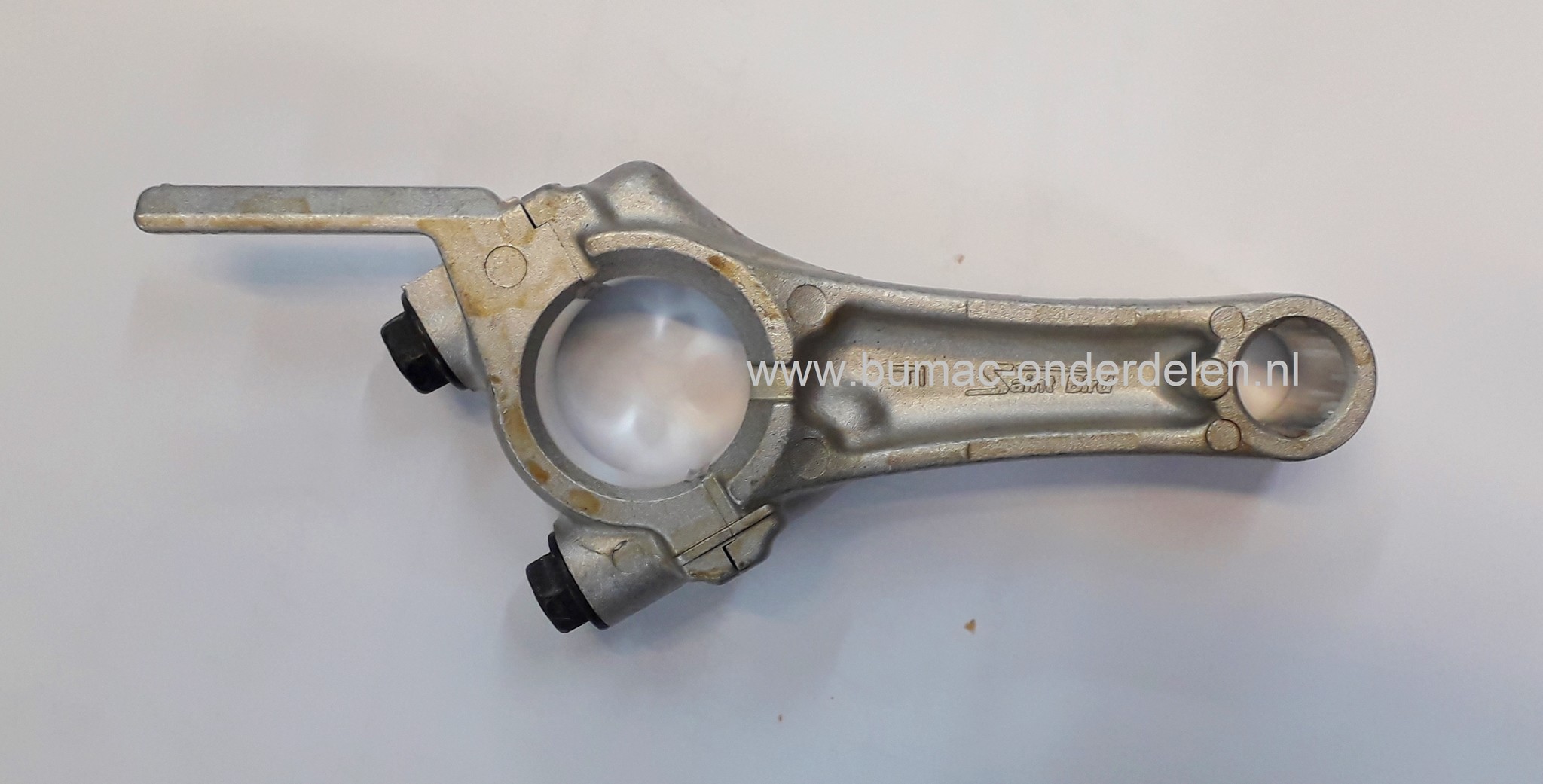 Drijfstang voor Honda op Grasmaaiers - Bladblazers – Houtversnipperaars – Kloofmachines   – Mechanische Troffels – Karts –Veegmachines – Trilplaten – Tuinfrezen  – Carts – Hakfrezen – Kantensnijders GC135, GCV135 Motor G