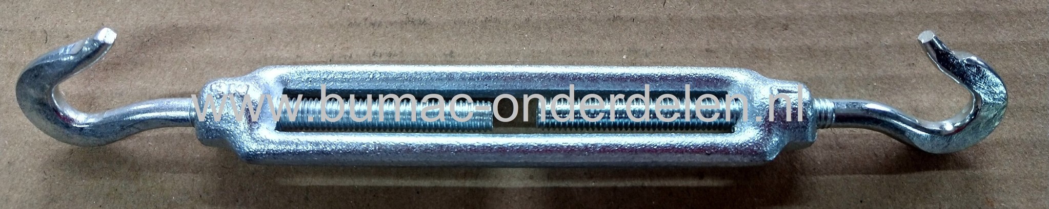 Spanschroef M6 - verzinkt-haak/haak- kan een ketting of kabel op spanning gebracht worden. Voor het opspannen van Constructies , Machines, Magazijnstellingen, Staalkabels, Spanwartel, Spanschroef, Schroefspanner of Draadspanner DIN1480