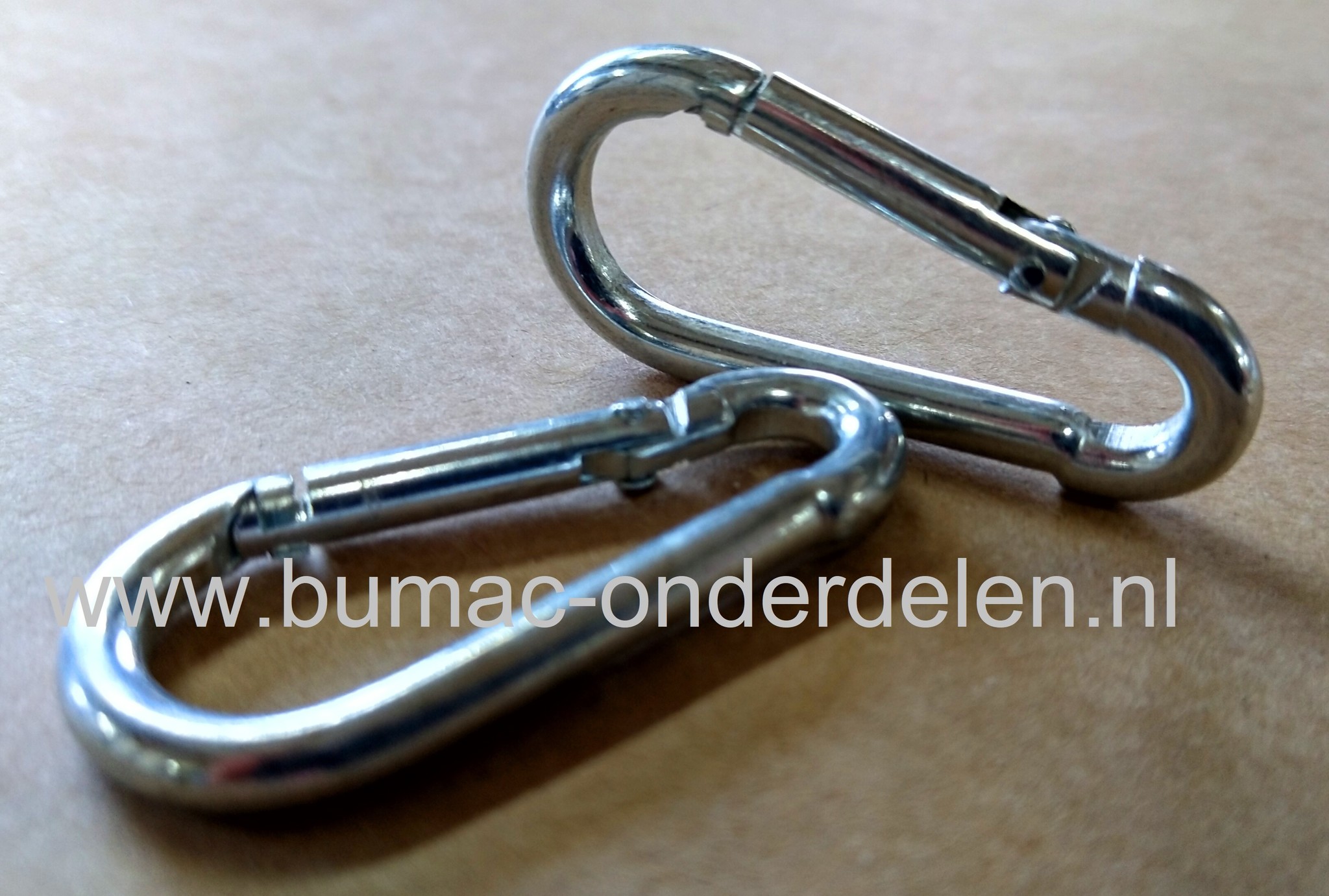 Karabijnhaak 11x121 mm verzinkt Karabijnhaken of Festonhaken kunnen makkelijk bevestigd worden en weer losgemaakt worden. Bergsport Hondensport Paardensport Klauwbekapbox Kabels Kettingen Touw