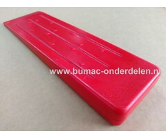 Velwig 190x70x27 mm van hard kunststof rood Eenvoudig hulpmiddel  Een wig is een schuin toelopend blok waarmee iets kan worden vastgeklemd of gekloofd.  Tijdens het vellen van een boom kan de stam het zaagblad na verloop klemmen. Met een Velwig kunt u di