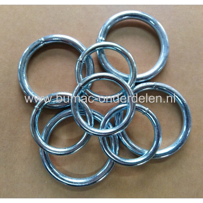 Ring 10x40mm Gelast en Verzinkt Ringen zijn Gelast en bestaan uit één geheel Ronde Ringen Verzinkt zijn voor zeer veel doeleinden geschikt Ronde Ringen worden veelal gebruikt om bijvoorbeeld Hondenriemen of Halsbanden te vervaardigen. Ook in de paard