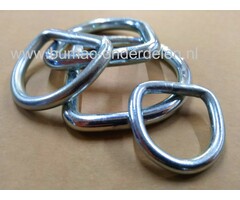 Gelaste D-Ring 7mm Verzinkt Heavy Duty D-ringen  (ook wel halfcirkelvormige ringen) D-ringen kunnen decoratief worden gebruikt, maar ook een echte functie hebben. Deze ring in D-vorm is universeel toepasbaar.   Sjoroog D-haak Heavy Duty D-ringen