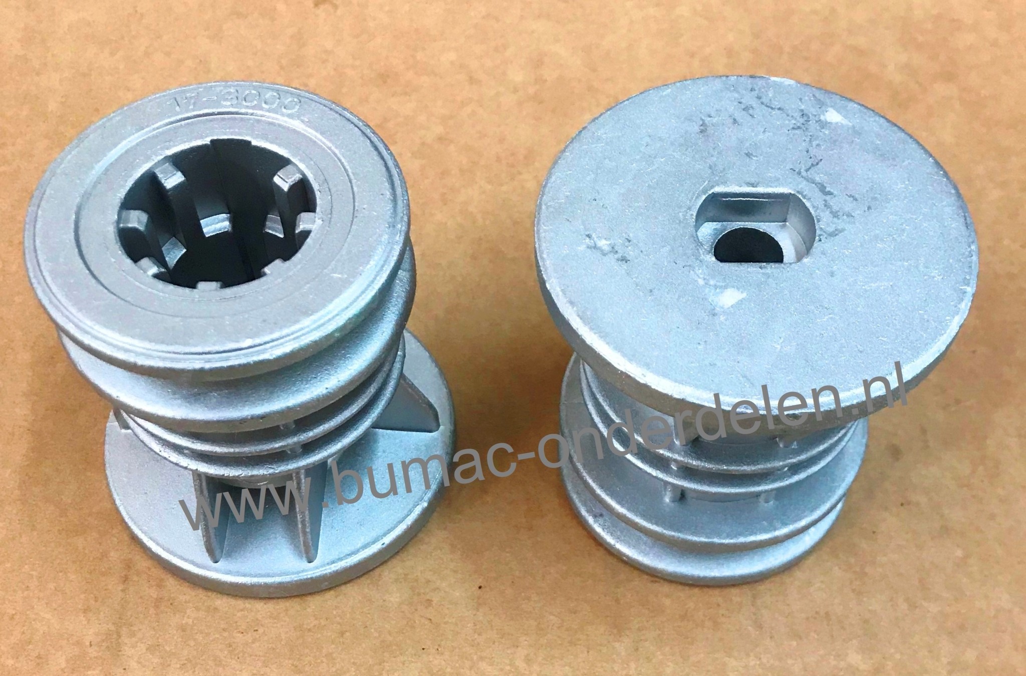 Meshouder Castelgarden - Stiga - Alpina - Mountfield, Grasmaaier - Loopmaaier - Gazonmaaier - Benzinemaaier - Cirkelmaaier