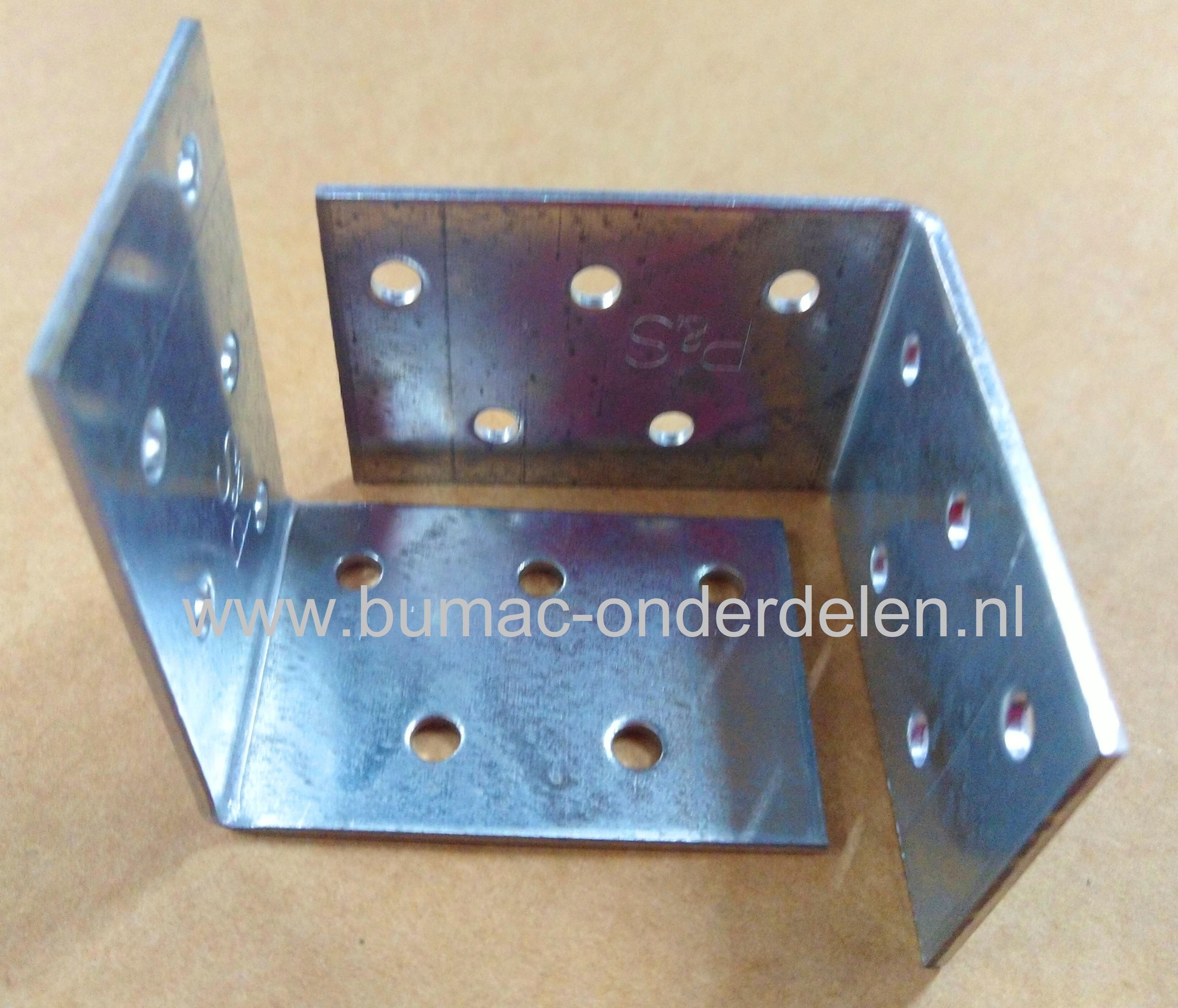 Hoekanker 60x60x40x2,5 mm Verzinkt Een hoekanker is een stalen Verbindingsmiddel die balken loodrecht aan elkaar bevestigd