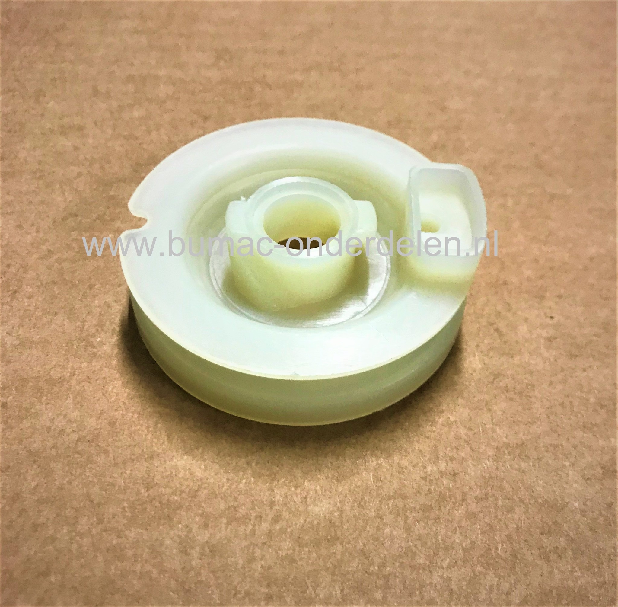 Koordpoelie voor Echo - Stihl - Kawasaki - Shindaiwa Bosmaaiers - Bladblazer - Kantensnijders - Strimmers - Heggenscharen - Kettingzagen - Stokzagen SRM2400, SRM2410, F20, TD20, LT20, HT21, C20, Starterpoelie, Starter Koord Poelie, Pouly, Koordrollen