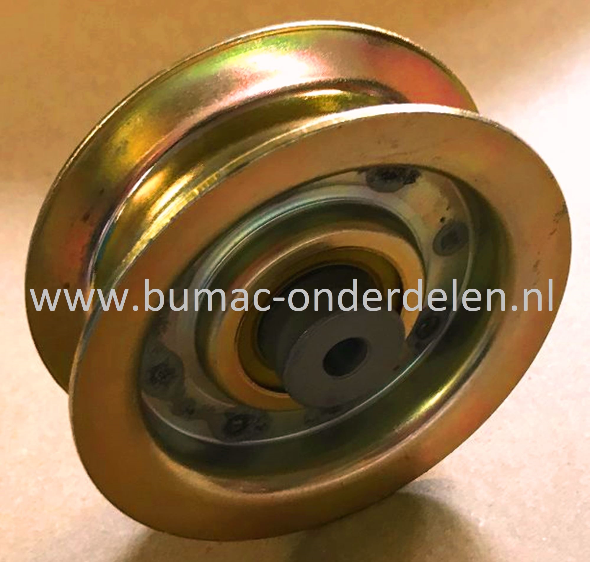 Vlak gelagerde Poelie voor John Deere en Sabo voor grasmaaiers LT180, LT190 en serie X en 42", 44", 48" sneeuwruimers V snaar poelie John Deere, Vlakke gelagerde Riemschijf LT 180, LT 190