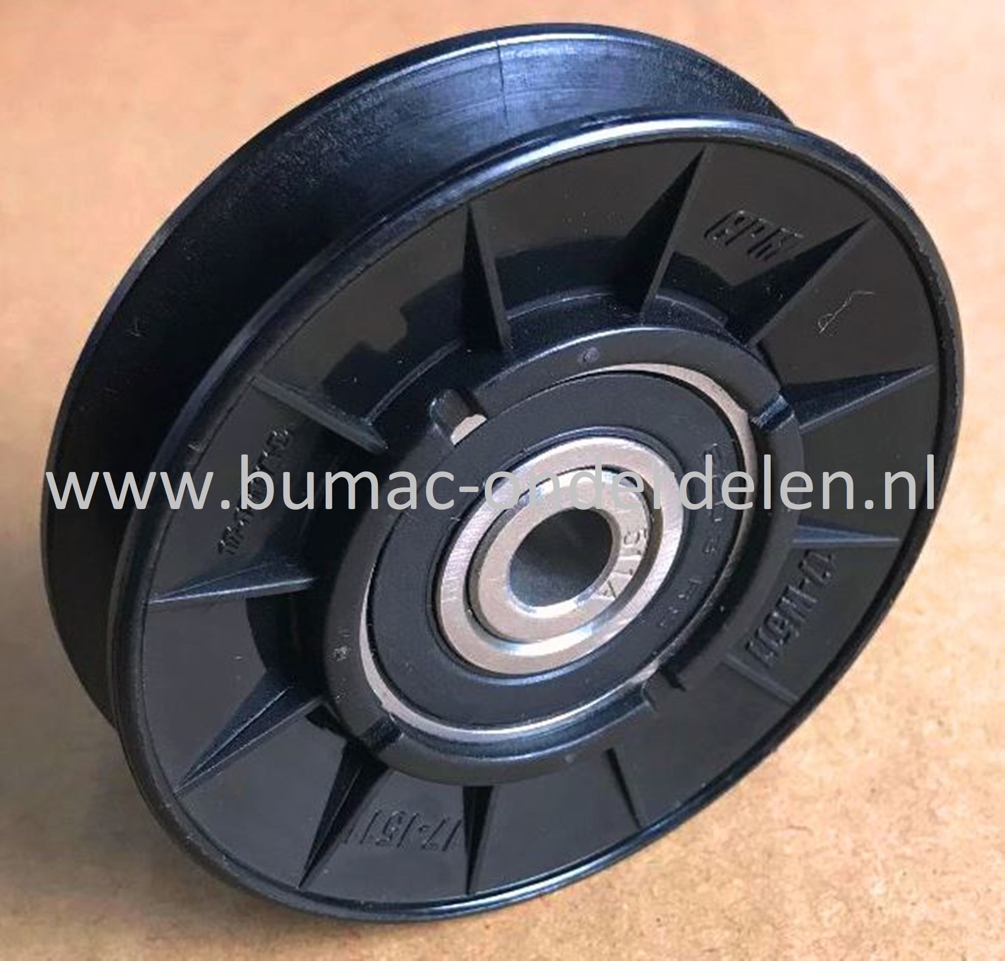 Gelagerde v-snaarpoelie voor Murray, Snapper, Simplicity, Ariens en Noma Zitmaaiers voor Aandrijving van Heritage Tractor 13/40 CODE 144R, Heritage Tractor 15/40 CODE 145R, Heritage Tractor 19/40 CODE 146R, Ride On (40378 x 11) 146S, Ride On (40377 x 11)