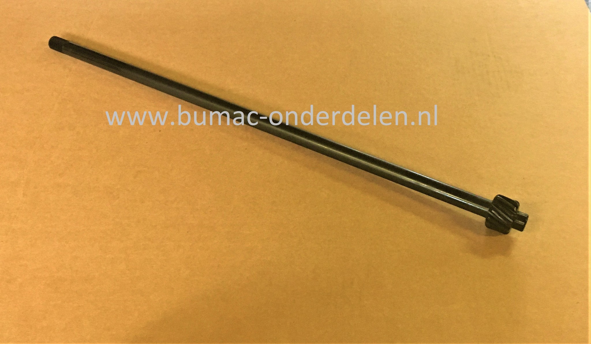 Stuurstang met Tandwiel voor MTD, Wolf, Yardman, CubCadet Zitmaaiers, Tuintrekkers, Frontmaaiers CLT38G, CLT42G, CLT42H, CLT46CVT, LT4200, LT4216, LT4600, T1000 - T1900, T2700, T3000, Stuuras, CLT 38 G, CLT 42 G, CLT42H, CLT 46 CVT, LT 4200, LT 4216, LT 4