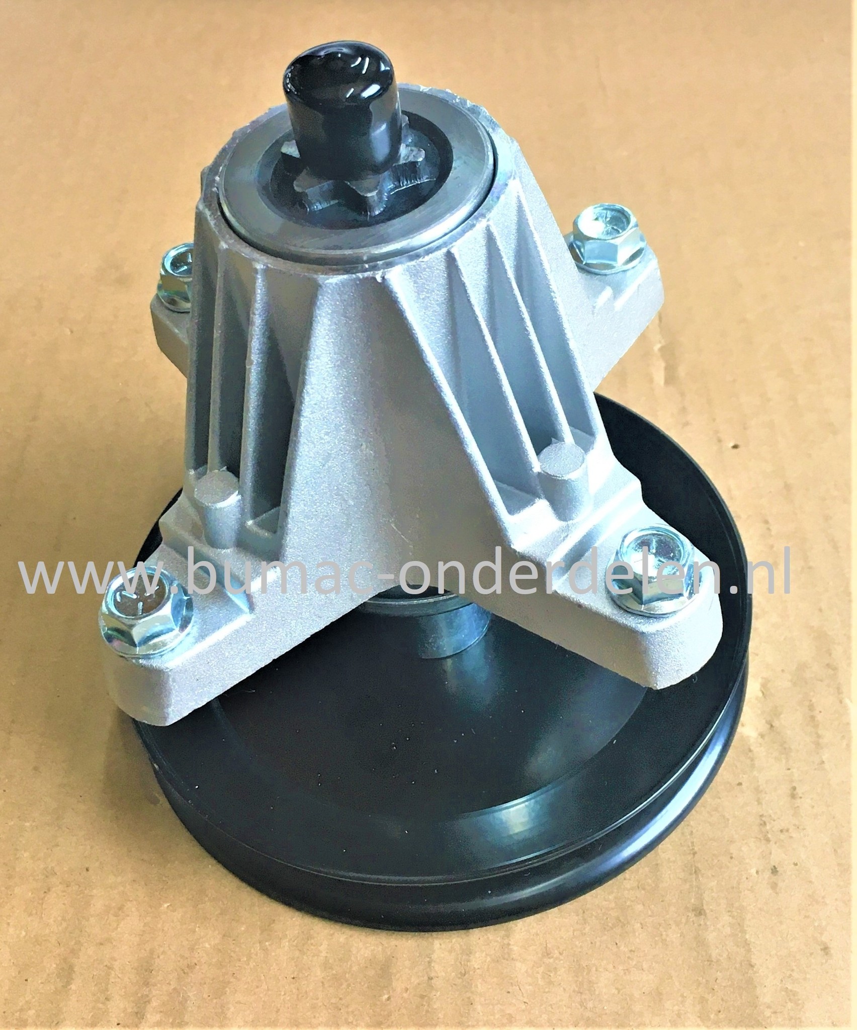 Lagerhuis compleet voor MTD, CubCadet Zitmaaiers, Tuintrekkers met 42 inch, 107 cm Maaibreedte XT1547/42, LX42", XT1OS107, XT2 PS107, Mesas, Lagerhuis met Meshouder, XT 1 547/42, LX 42", XT 1  OS 107, XT 2 PS 107