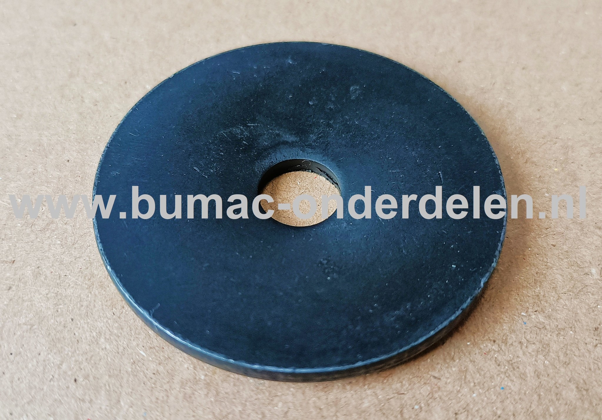 Sluitring Staal voor onder andere Bevestigen Maaimessen van Castelgarden, Stiga, Mountfield, Alpina Drukring, Sluit ring, Druk ring, Mesafsluiting Grasmaaiers, Zitmaaiers, Tuintrekkers 1840H, 2040H, 2248H, BA200B102HE, BT102HCBS, CARRERAB, CM7226H, ESTATE