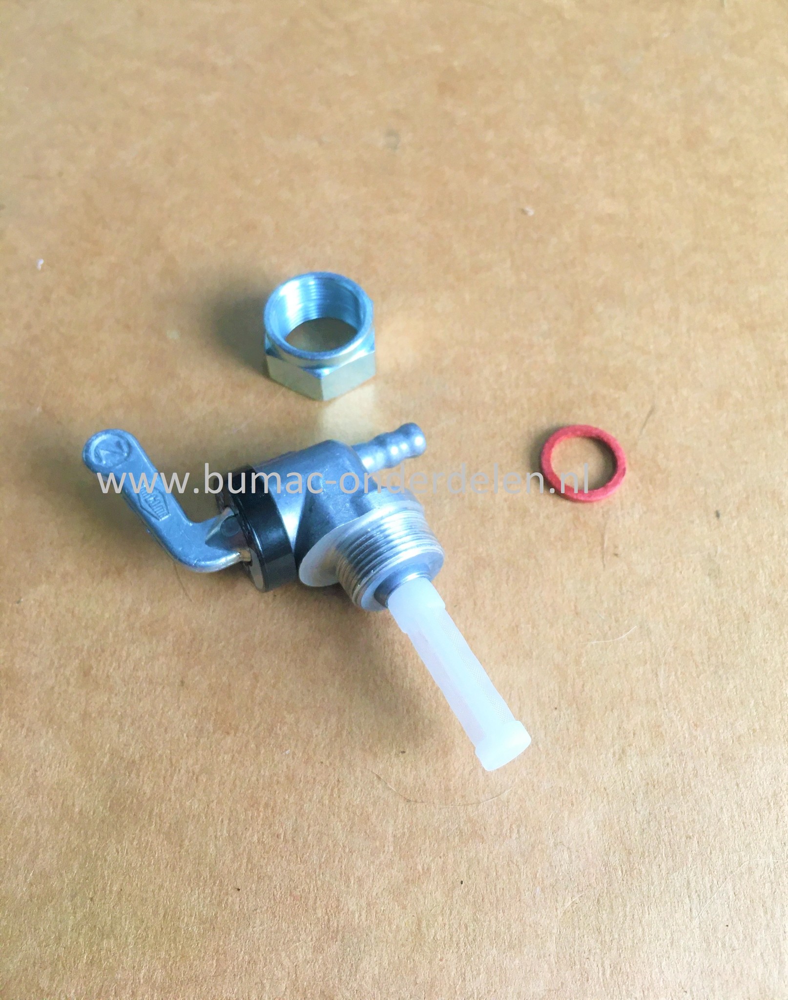 Stalen Benzinekraan M16x1 mm met benzinefilter voor Diverse merken Zitmaaiers, Tuintrekkers, Grasmaaiers, Aggregaten, Tuinfrezen, Minikranen, Waterpompen, Brandstofkraan