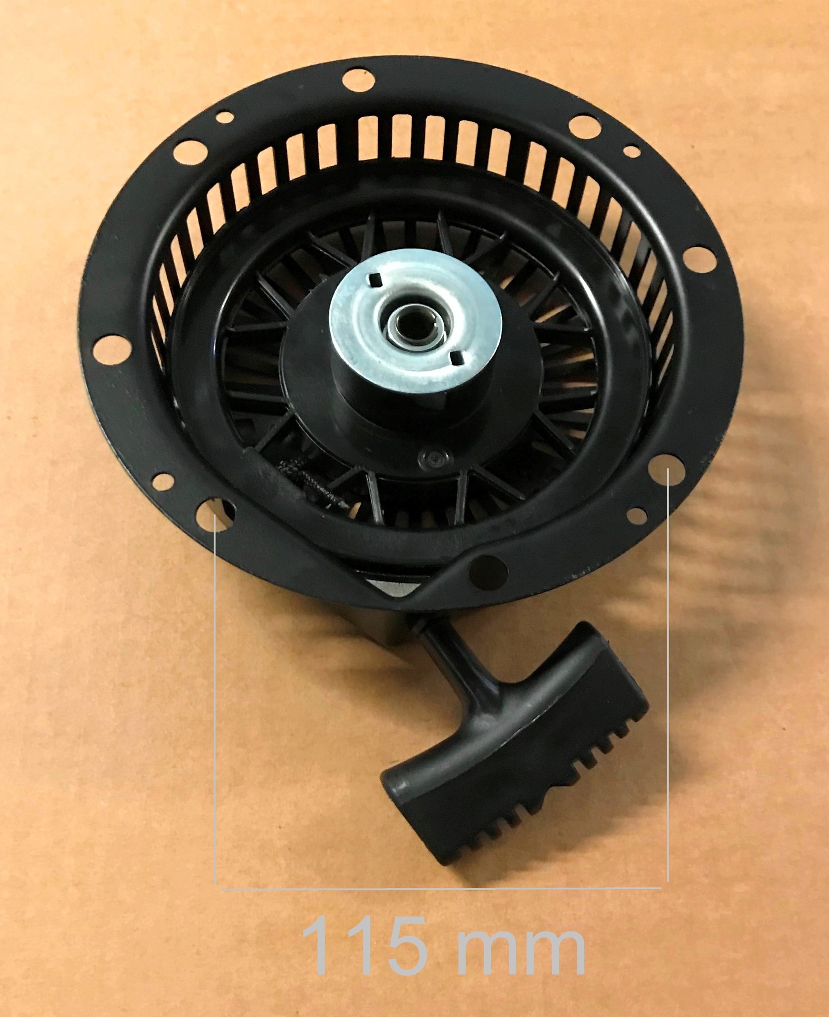 Handstarter voor Tecumseh HMSK80, HMSK90, HMSK100, LH318SA, OH195SA, OH318SA, OH358SA Motor op Grasmaaier, Kooimaaier, Generator, Verticuteermachine, Tuinfrees, Veegmachine, Aggregaat, Trilplaat, Kantensnijder