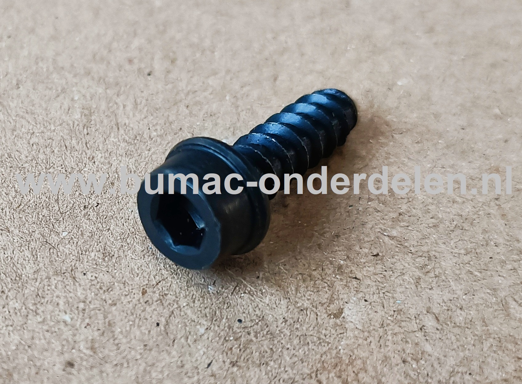 Inbus Schroef 4x25 mm voor HUSQVARNA Kettingzagen, Motorzagen, Benzinezagen, Bladblazers, Blowers, Heggenscharen, Bosmaaiers, Trimmers, Motorzeisen, Ijsboren, Grondboren Schroef Inbus, Cilinderkopbout, Bout, Schroef, onderdelen