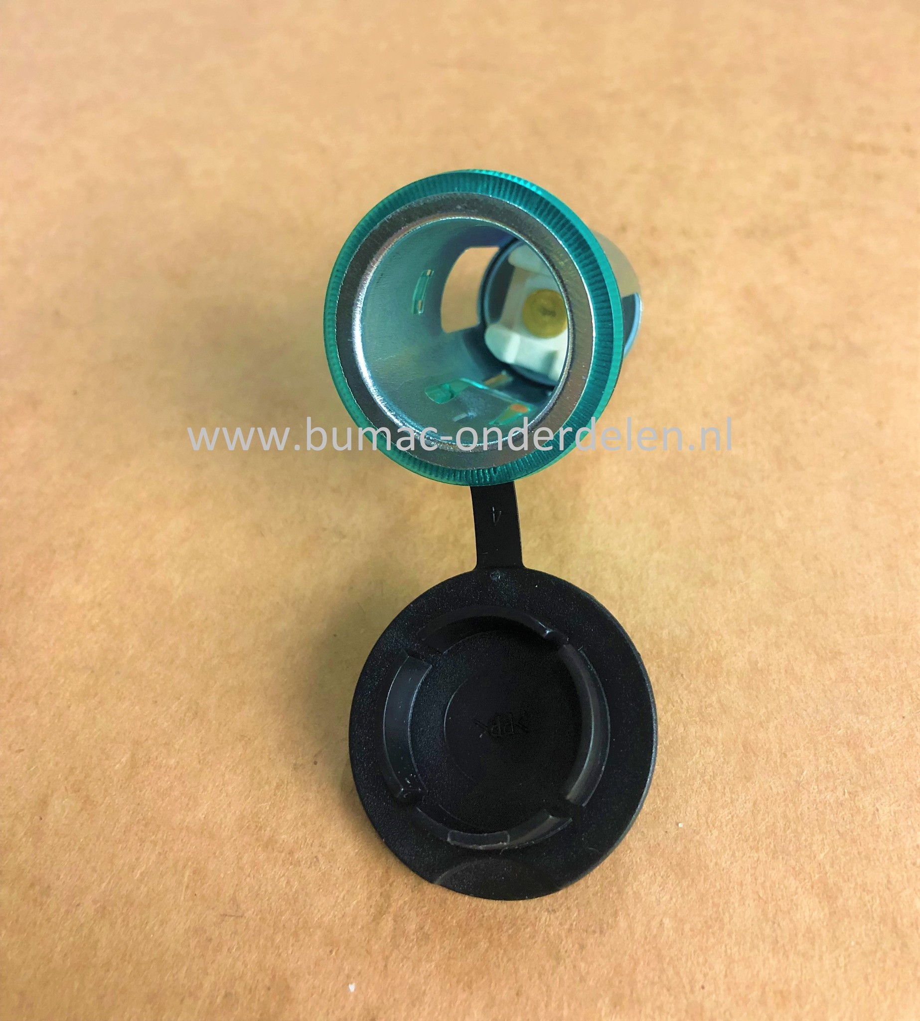 2-polige Stekkerdoos Normale Uitvoering voor Elektrische Aansluiting op Auto - Minikraan - Smalspoortrekker - Hoogwerker - Shovel - Bobcat - Graafmachine - Hijskraan - Trekker - Zitmaaiers, Lampen, Zwaailamp, GPS, Koelkast, Compressor, Handlampen, 12 Volt