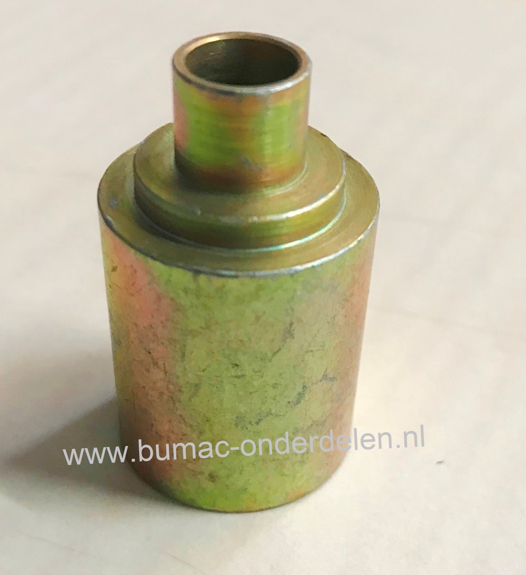 Afstandsbus voor V snaar poelie van  CastelGarden, Stiga, Alpina, Mountfield Zitmaaier, Grasmachine, Spanpoelie, Drukpoelie voor 1228H, 1228M, CT125/72H, Estate Master, ET10/72H, Garden Combi, MF2211H, Skipper 72K, TC105/72. TC115/72, TC125/72