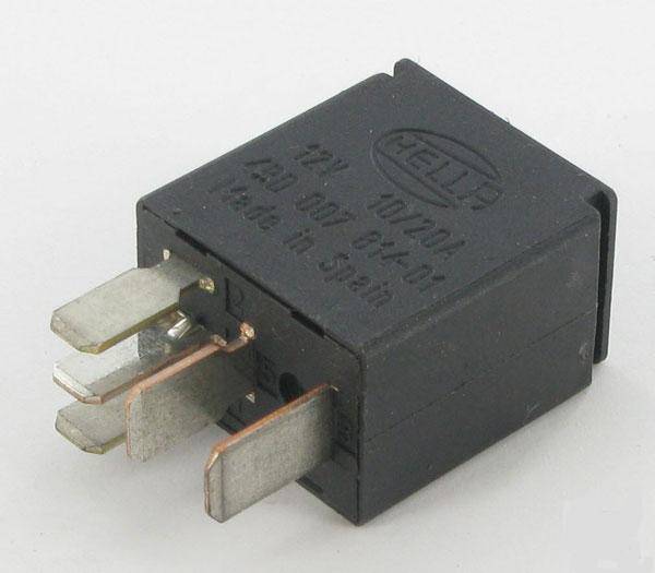 Relais voor MTD - YardMan - White - Wolf - Cub Cadet - Gutbrod Zitmaaiers - Frontmaaiers - Sneeuwploegen