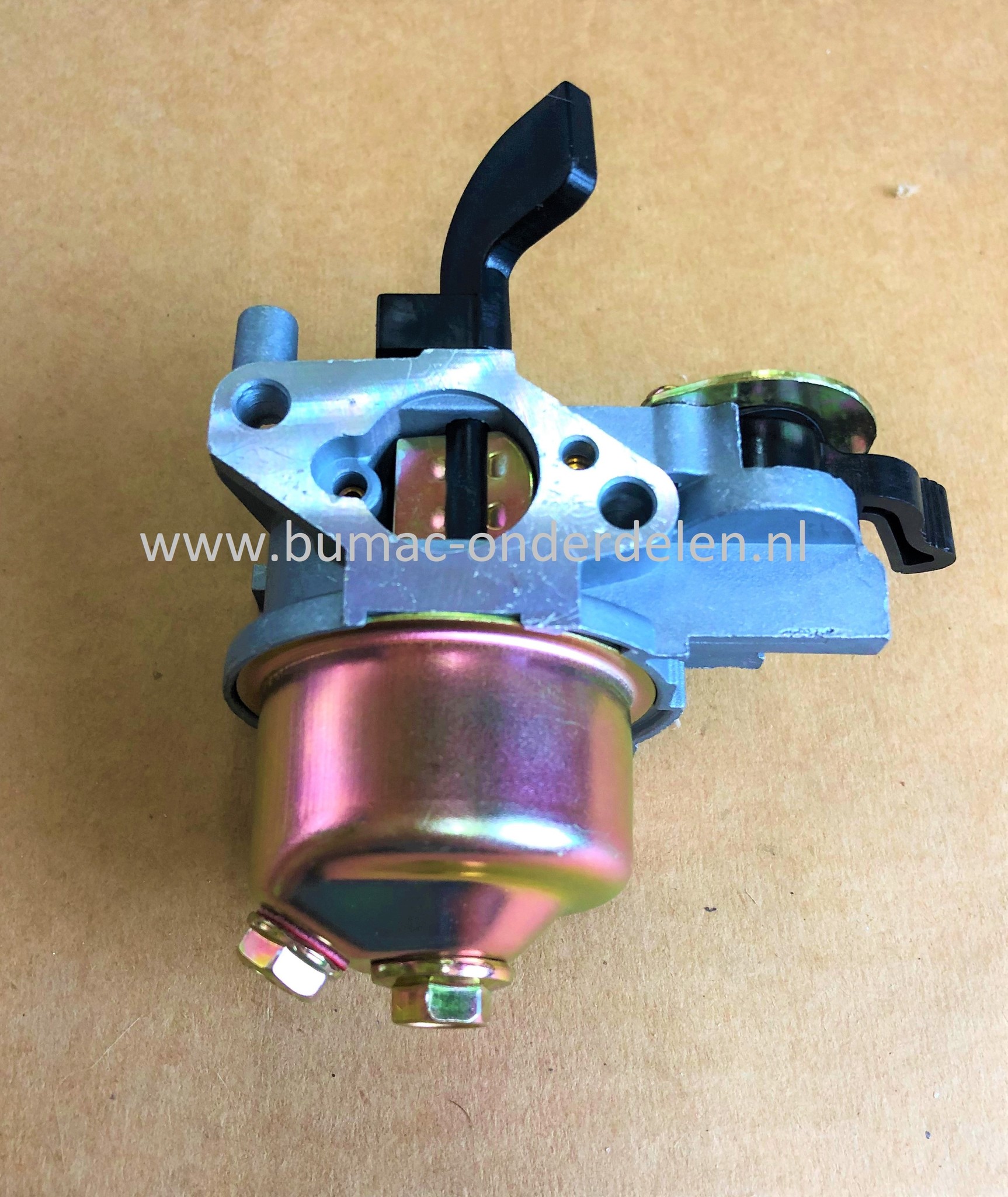 Carburateur voor HONDA Motoren op Trilplaat, Generator, Kooimaaier, Tuinfrees, Houtversnipperaar, Waterpomp, Bouwlift, Bobcat, Minikraan, Aggregaat, Hoogwerker, Cart, Veegmachine, Hakselaar, Hogedrukreiniger, Verticuteermachine, Kantensnijder, Vl