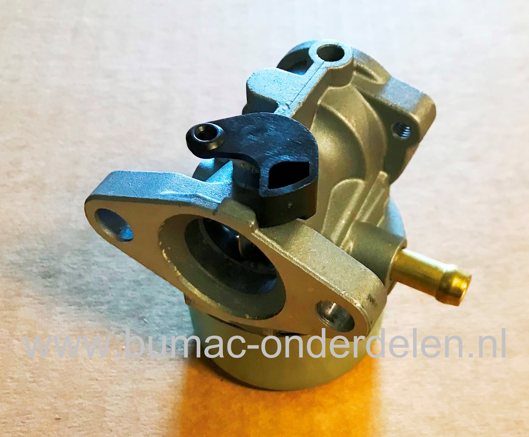 Carburateur voor B&S Motoren voor Grasmaaiers, Gazonmaaiers, Grasmachines met Briggs and Stratton Motor Carburator