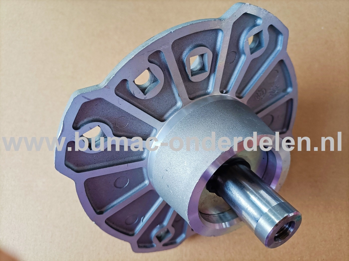 Mesas met Huis en Lagers Compleet Castelgarden NR66 - MJ66 Zitmaaiers, Houder voor Maaimessen van Castel Garden - Stiga - Alpina - Mountfield Zitmaaiers, Frontmaaiers, Tuintrekkers, Complete Meshouders met Huis en Lagers